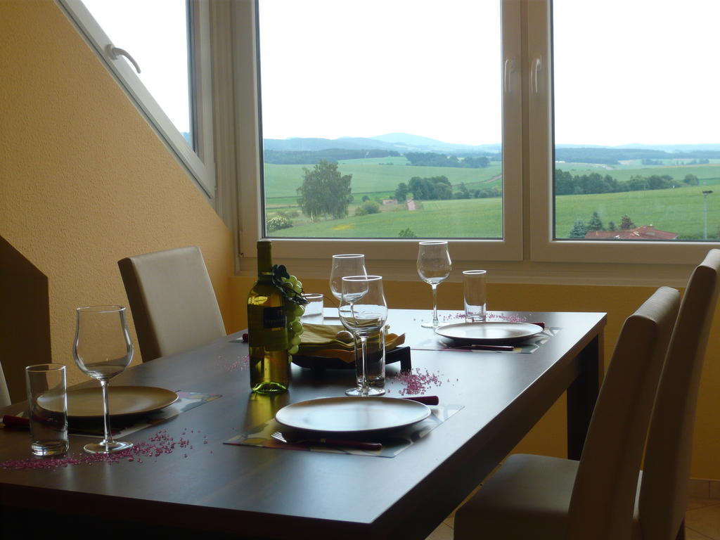 Apartamento Pummpaelzhof Bad Salzungen Habitación foto