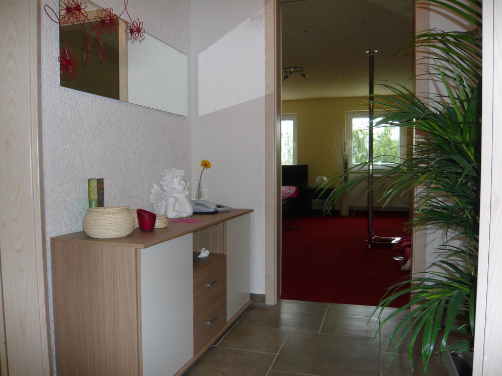 Apartamento Pummpaelzhof Bad Salzungen Habitación foto