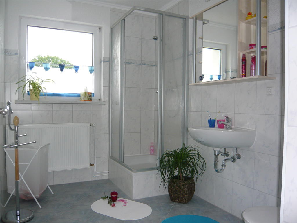 Apartamento Pummpaelzhof Bad Salzungen Habitación foto
